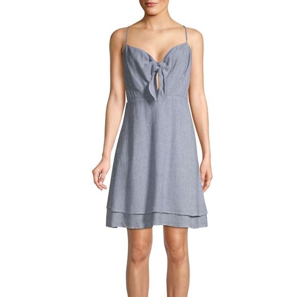Rails August Bow Tie Dress in August Blue Chambray Pinstripe NWT size Large - Picture 1 of 14